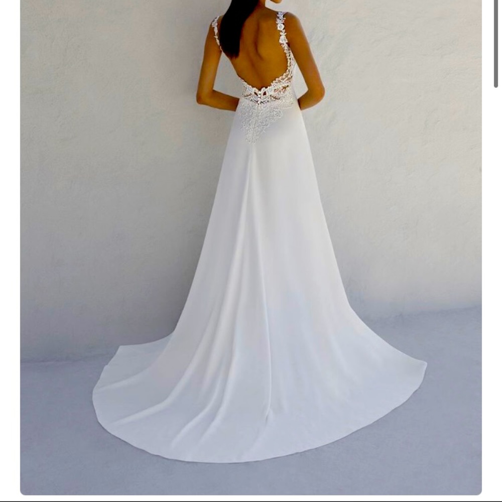 Brand new, never worn - wedding gown